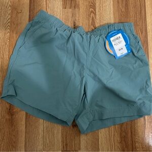 Columbia Women's  Water Short size small